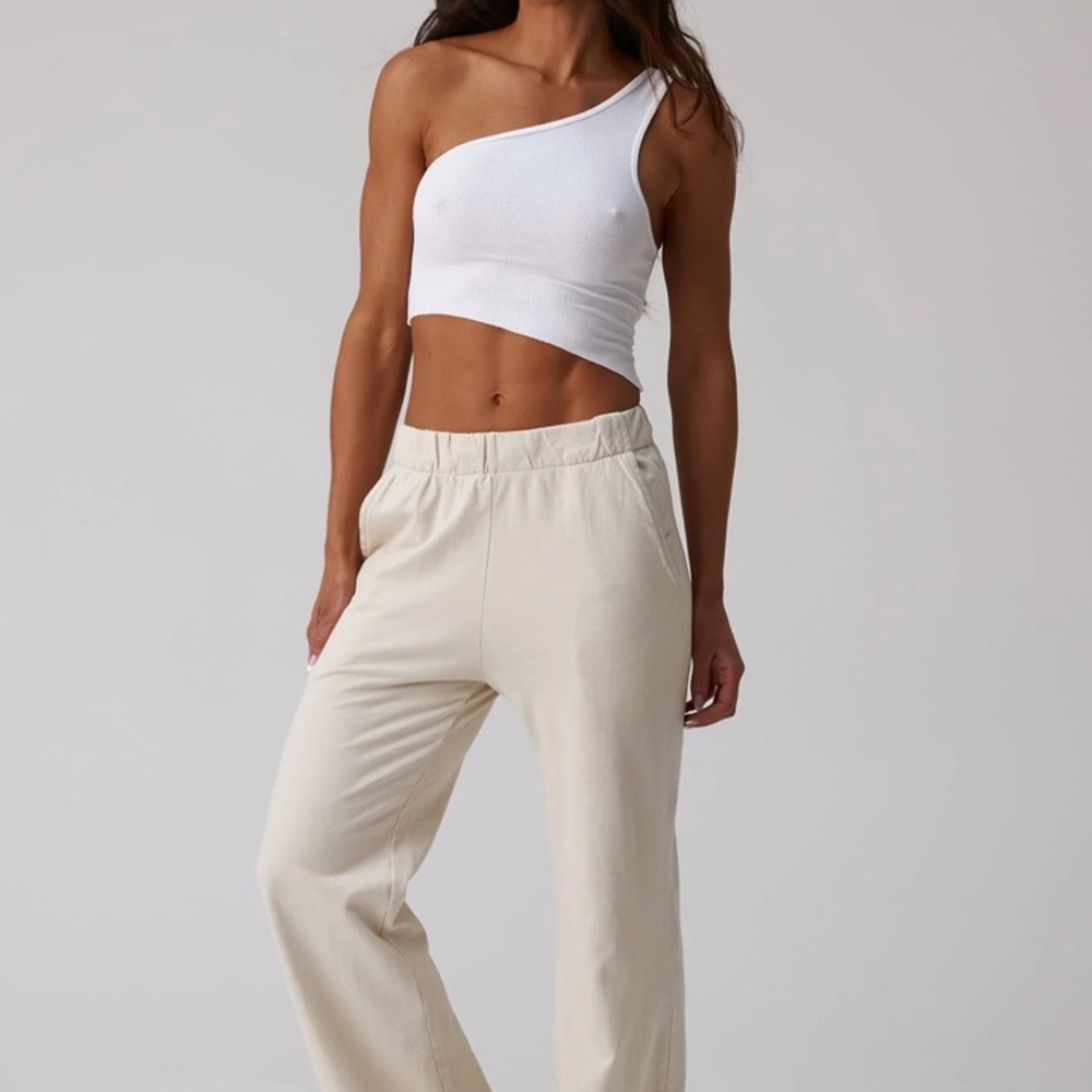 TALENTLESS crop top